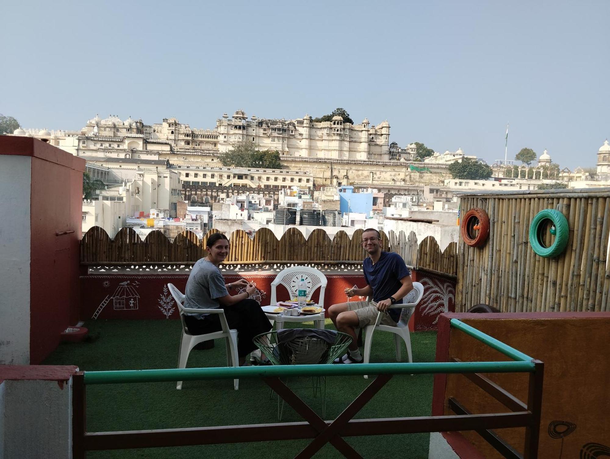 City And Palace View Guest House Udaipur Bagian luar foto