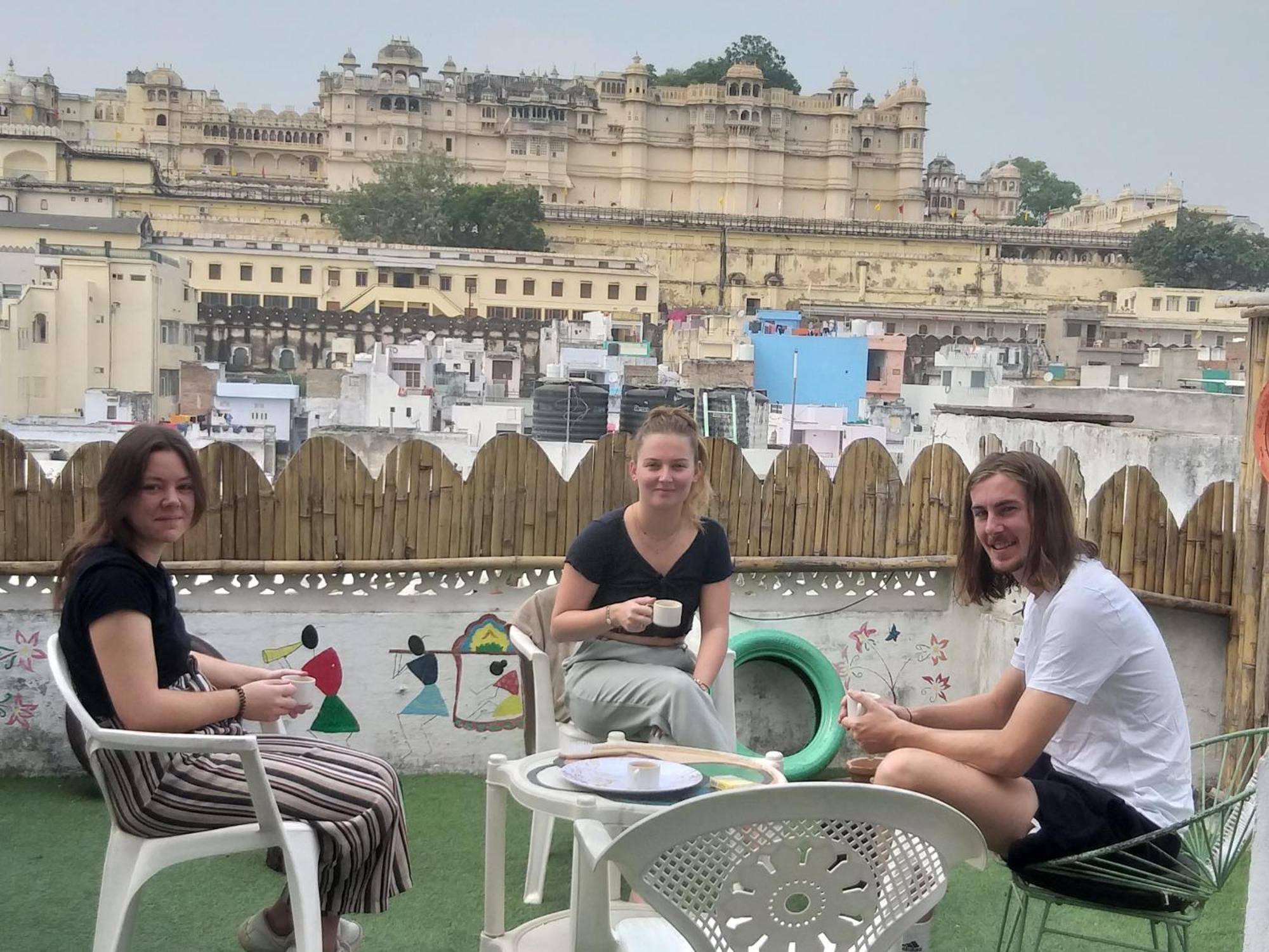 City And Palace View Guest House Udaipur Bagian luar foto
